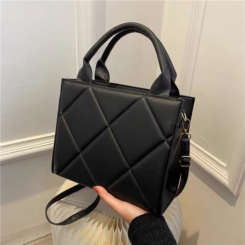 Trendy fashion high sense fashion diamond bag